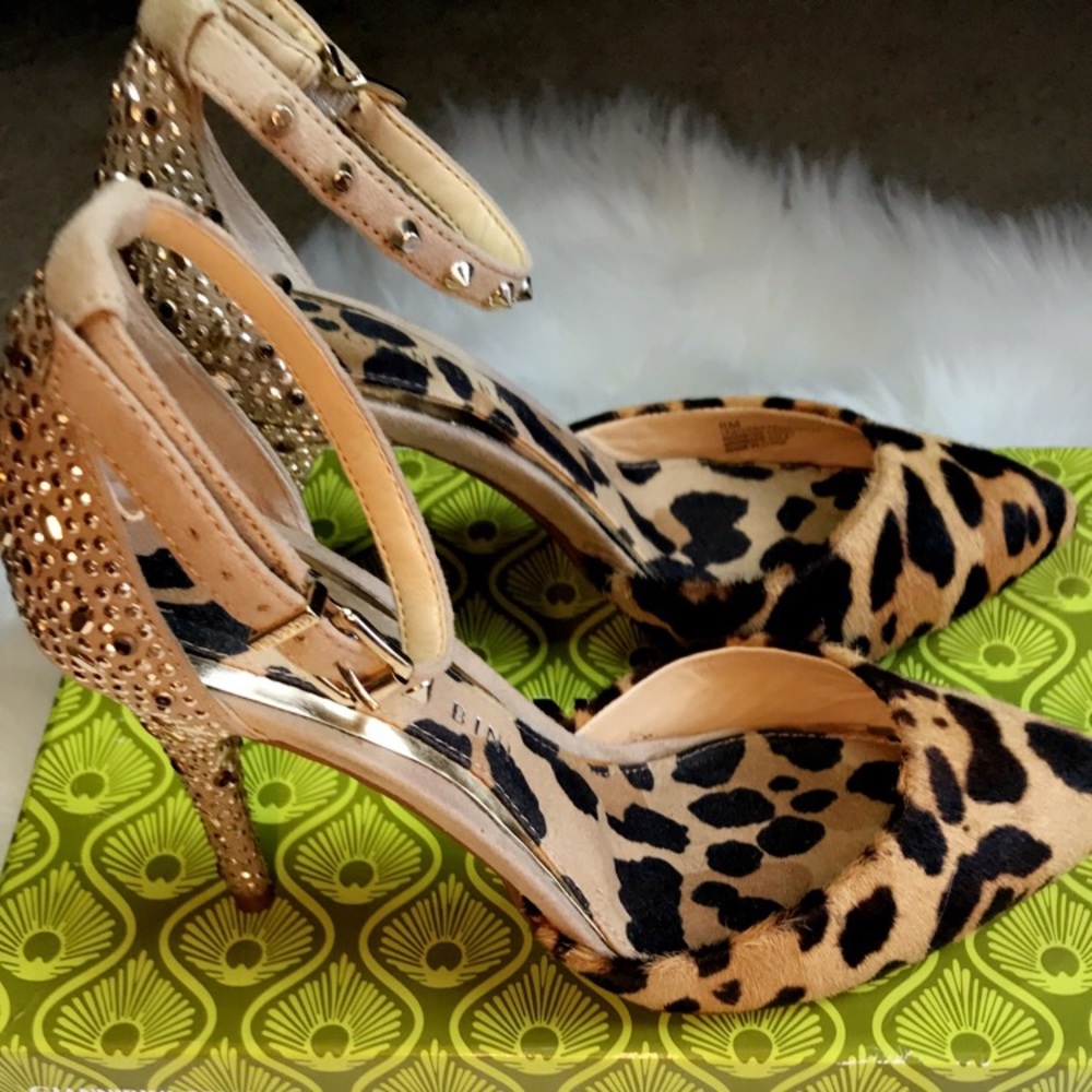 ✨New! Gianni Bini Heels